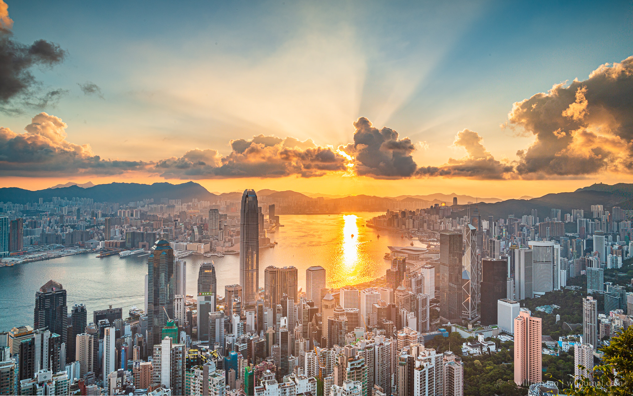 Victoria Peak Sunrise, Hong Kong
